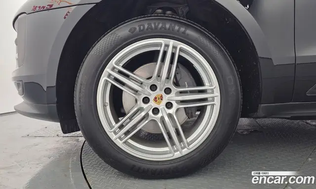 Porsche Macan 2019 2.0 автомат (гидро), миниатюра 5