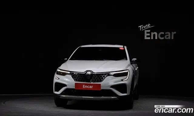 Renault (Samsung) Arkana 2024 1.6 автомат (гидро), миниатюра 3 Renault (Samsung) Arkana 2024 1.6 автомат (гидро), миниатюра 3