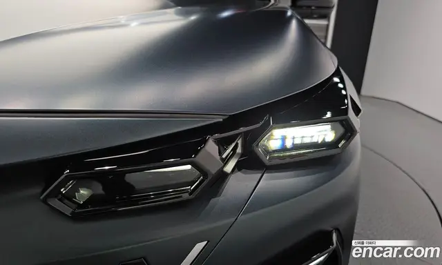 Renault (Samsung) Fluence 2026 1.5 автомат (гидро), миниатюра 8 Renault (Samsung) Fluence 2026 1.5 автомат (гидро), миниатюра 8