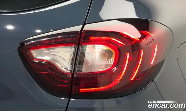 Renault (Samsung) QM3 2018 1.5 автомат (гидро), миниатюра 9