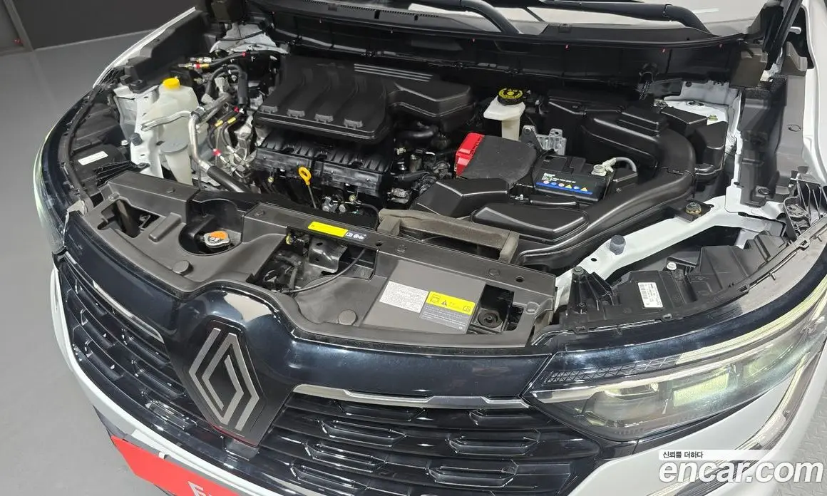 Renault (Samsung) QM6 2024 2.0 автомат (гидро), фото 6 Renault (Samsung) QM6 2024 2.0 автомат (гидро), фото 6