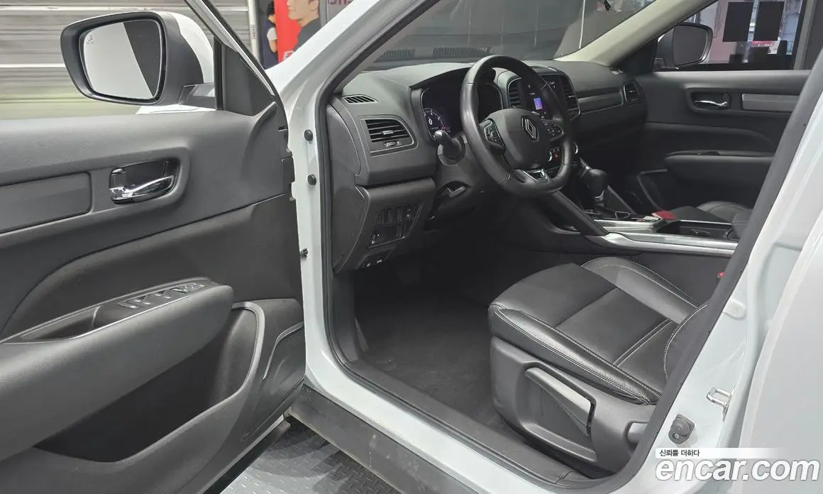Renault (Samsung) QM6 2024 2.0 автомат (гидро), фото 10 Renault (Samsung) QM6 2024 2.0 автомат (гидро), фото 10