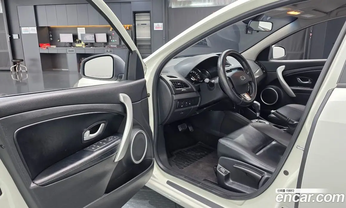 Renault (Samsung) SM3 2010 1.6 автомат (гидро), фото 12