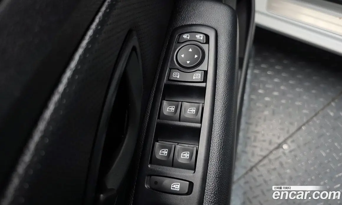 Renault (Samsung) SM3 2018 1.6 автомат (гидро), фото 20 Renault (Samsung) SM3 2018 1.6 автомат (гидро), фото 20