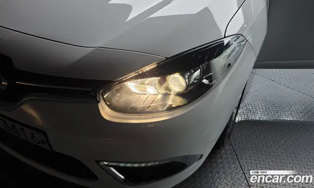 Renault (Samsung) SM3 2018 1.6 автомат (гидро), миниатюра 8 Renault (Samsung) SM3 2018 1.6 автомат (гидро), миниатюра 8