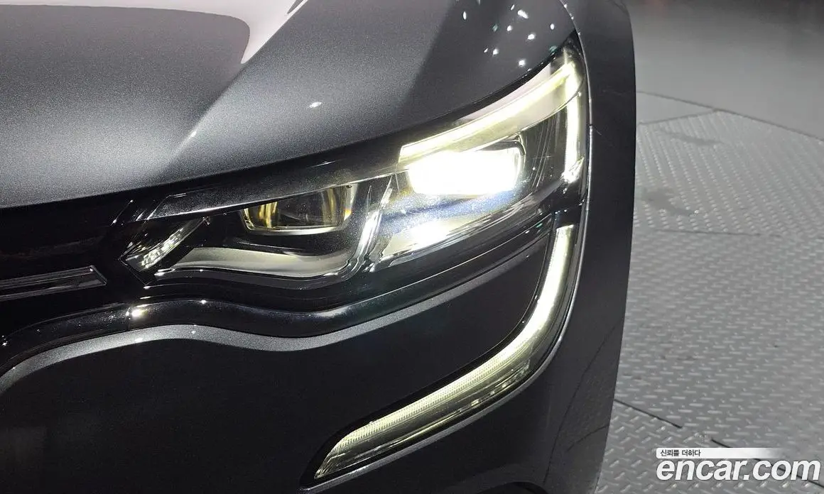 Renault (Samsung) SM6 2016 1.6 автомат (гидро), фото 8 Renault (Samsung) SM6 2016 1.6 автомат (гидро), фото 8
