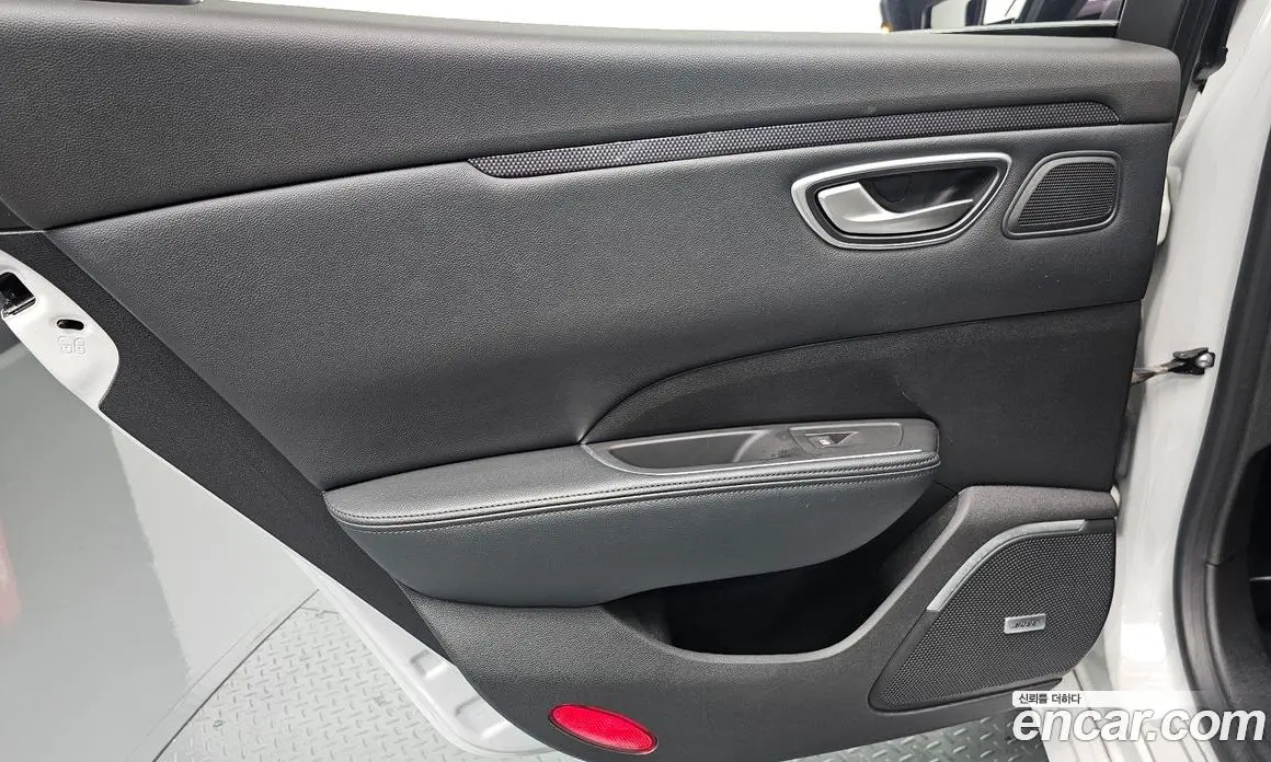 Renault (Samsung) SM6 2016 2.0 автомат (гидро), фото 14 Renault (Samsung) SM6 2016 2.0 автомат (гидро), фото 14