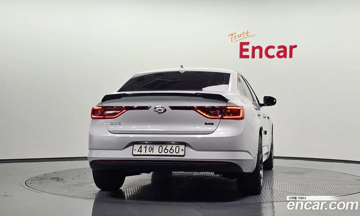 Renault (Samsung) SM6 2016 2.0 автомат (гидро), фото 3 Renault (Samsung) SM6 2016 2.0 автомат (гидро), фото 3