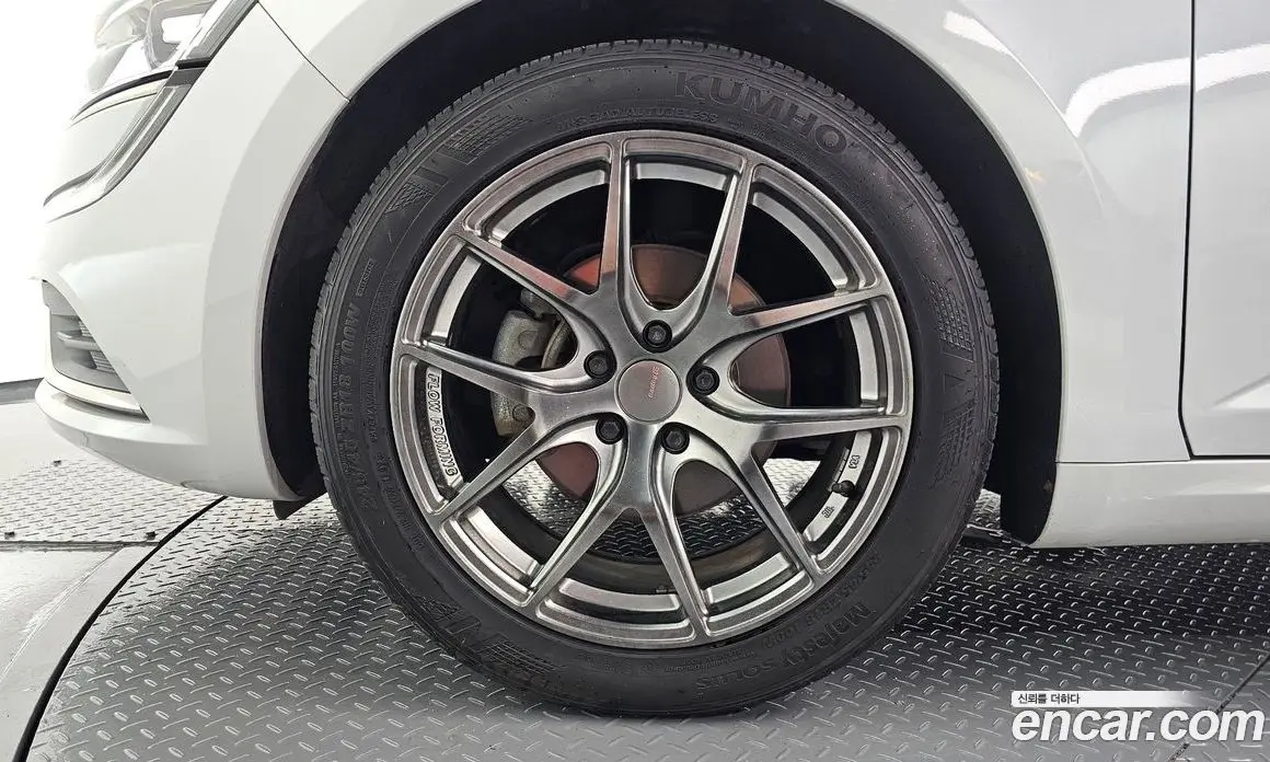 Renault (Samsung) SM6 2016 2.0 автомат (гидро), фото 4 Renault (Samsung) SM6 2016 2.0 автомат (гидро), фото 4