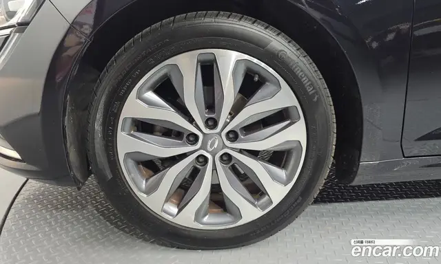 Renault (Samsung) SM6 2016 2.0 автомат (гидро), миниатюра 5 Renault (Samsung) SM6 2016 2.0 автомат (гидро), миниатюра 5
