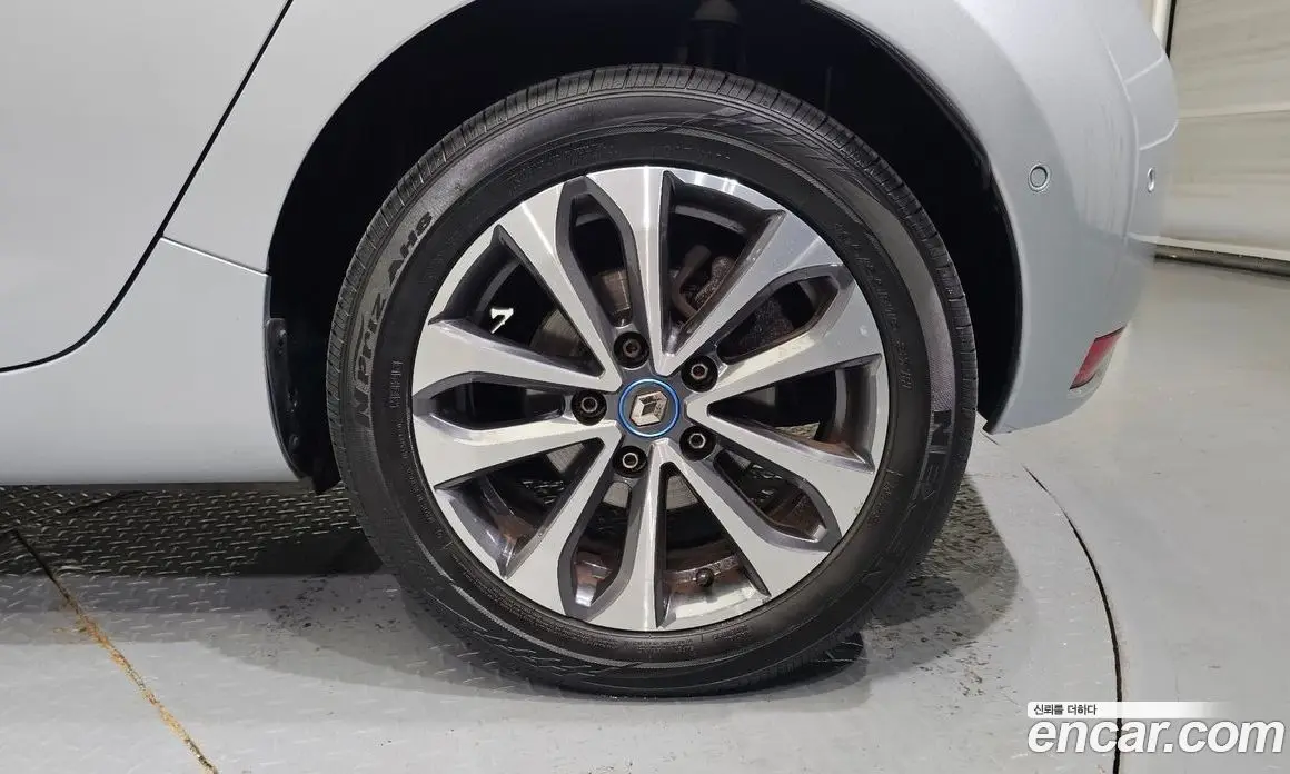 Renault (Samsung) Zoe 2021 0.2 автомат (гидро), фото 7