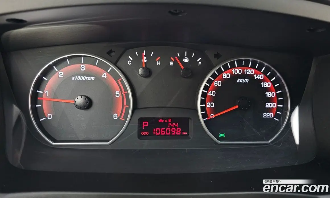 SsangYong Korando 2014 2.0 автомат (гидро), фото 11