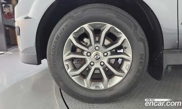 SsangYong Korando 2015 2.0 автомат (гидро), миниатюра 5