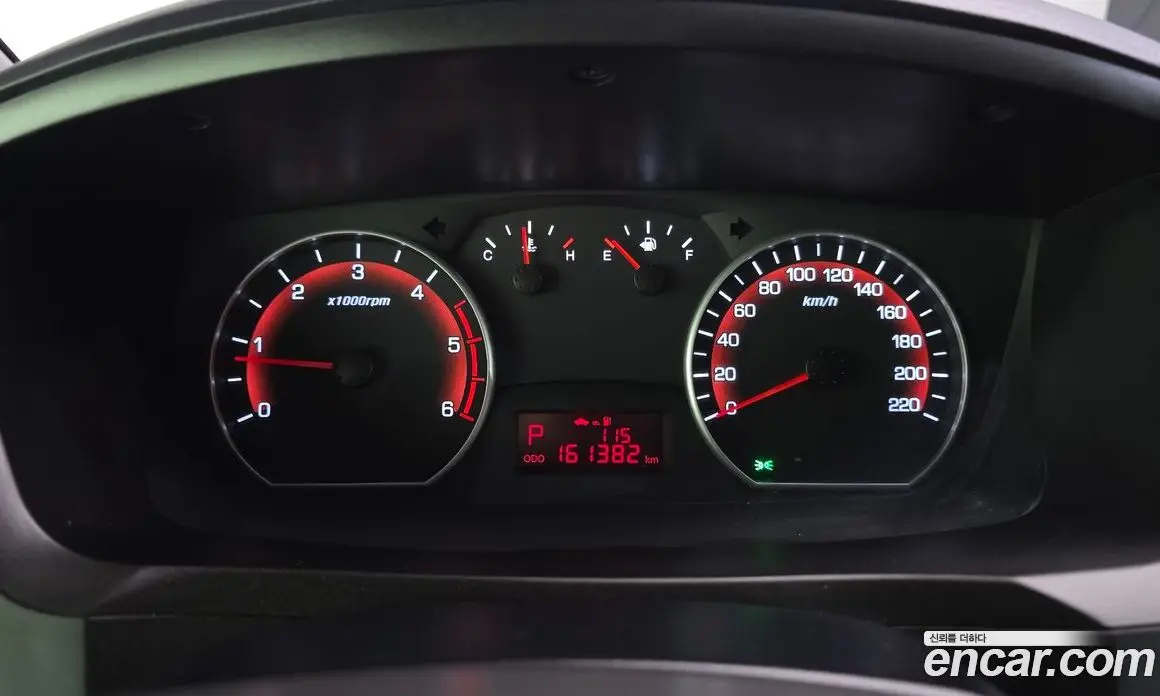 SsangYong Korando 2015 2.0 автомат (гидро), фото 8