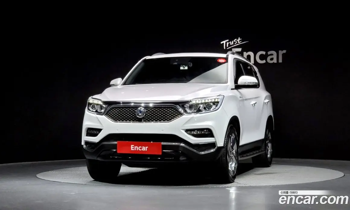 SsangYong Rexton 2017 2.2 автомат (гидро), фото 3 SsangYong Rexton 2017 2.2 автомат (гидро), фото 3