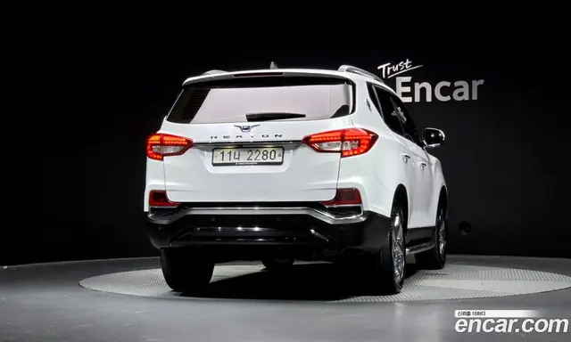 SsangYong Rexton 2017 2.2 автомат (гидро), миниатюра 4 SsangYong Rexton 2017 2.2 автомат (гидро), миниатюра 4