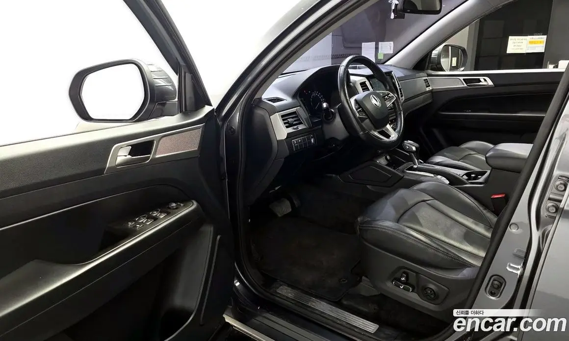 SsangYong Rexton 2019 2.2 автомат (гидро), фото 13
