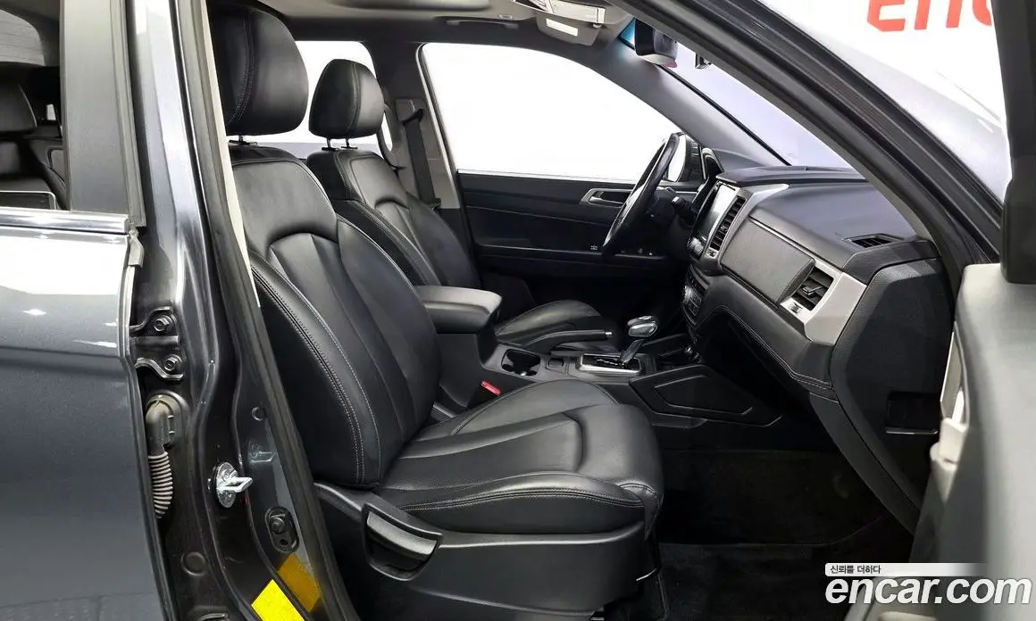 SsangYong Rexton 2019 2.2 автомат (гидро), фото 16