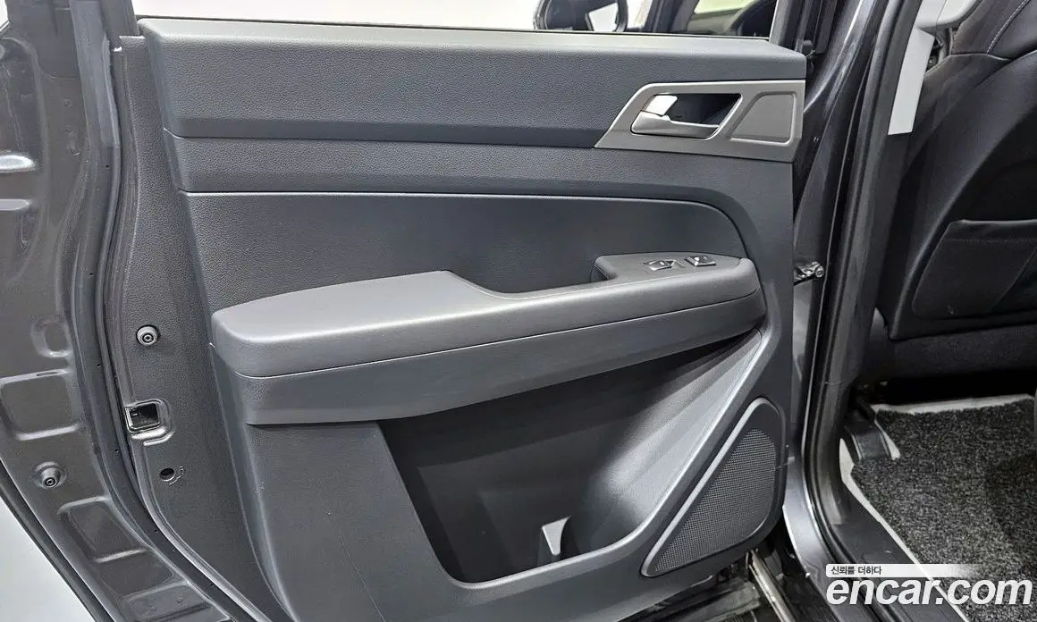SsangYong Rexton 2019 2.2 автомат (гидро), фото 15