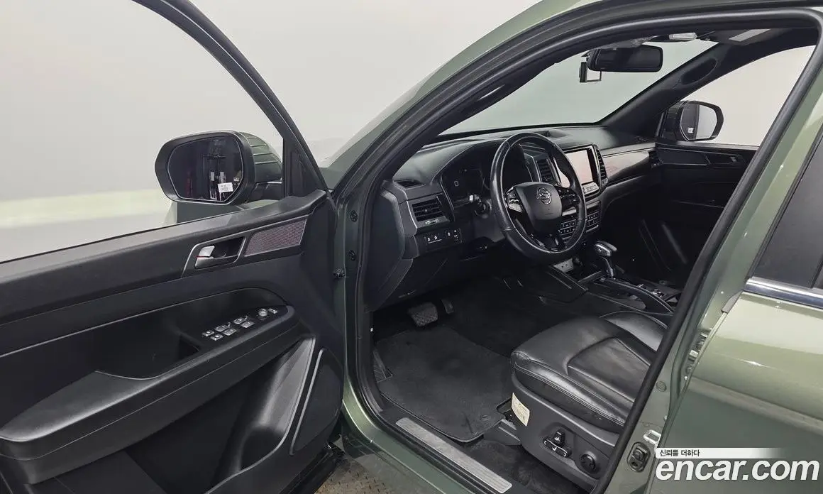 SsangYong Rexton 2022 2.2 автомат (гидро), фото 13