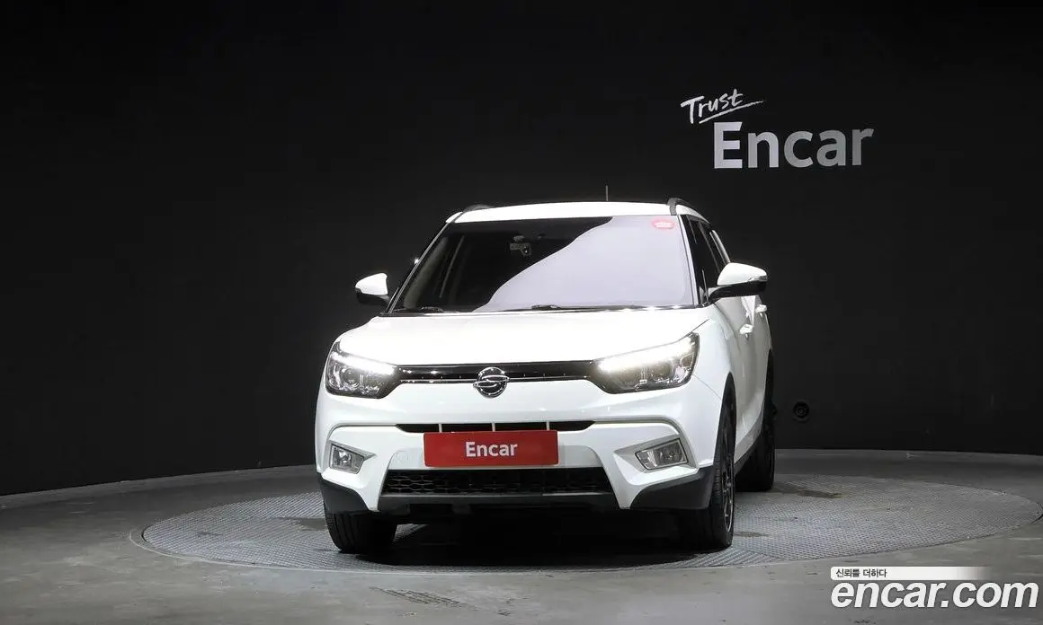 SsangYong TIBOLI 2015 1.6 автомат (гидро), фото 3