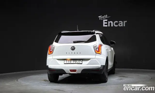 SsangYong TIBOLI 2015 1.6 автомат (гидро), миниатюра 4