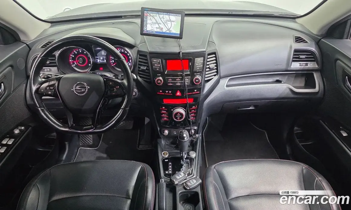 SsangYong TIBOLI 2016 1.6 автомат (гидро), фото 10 SsangYong TIBOLI 2016 1.6 автомат (гидро), фото 10