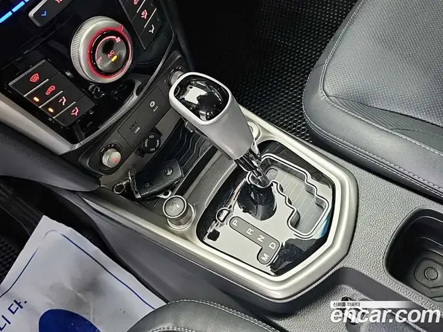 SsangYong TIBOLI 2016 1.6 автомат (гидро), миниатюра 8