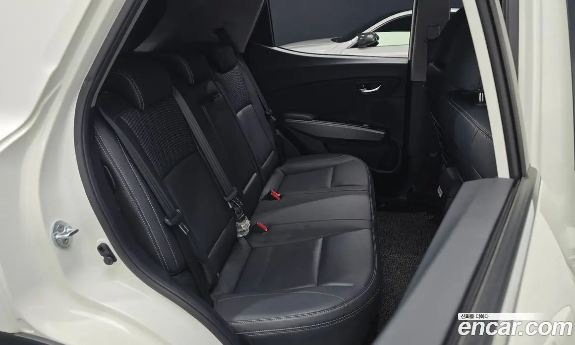 SsangYong TIBOLI 2018 1.6 автомат (гидро), фото 16