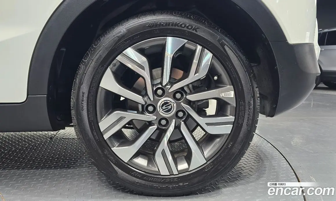 SsangYong TIBOLI 2018 1.6 автомат (гидро), фото 7