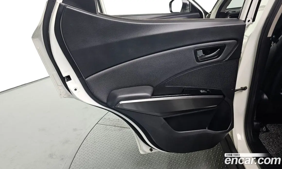 SsangYong TIBOLI 2020 1.5 автомат (гидро), фото 15 SsangYong TIBOLI 2020 1.5 автомат (гидро), фото 15