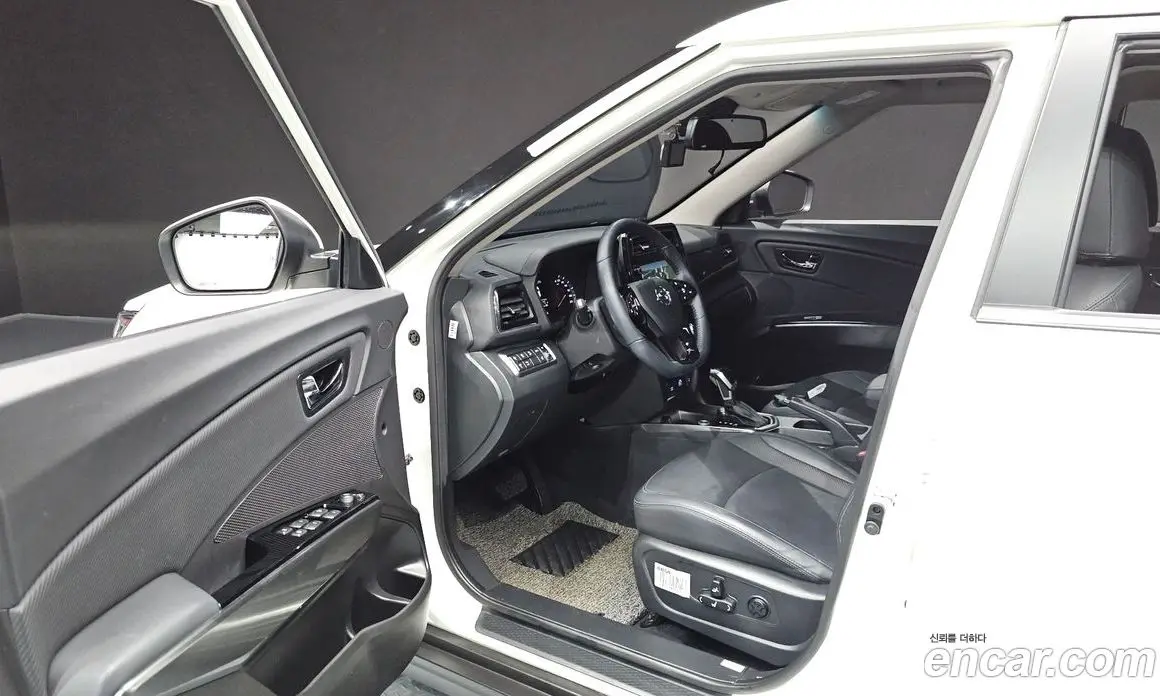 SsangYong TIBOLI 2021 1.5 автомат (гидро), фото 13 SsangYong TIBOLI 2021 1.5 автомат (гидро), фото 13
