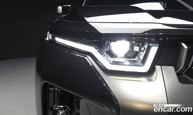 SsangYong Torres 2024 1.5 автомат (гидро), миниатюра 8