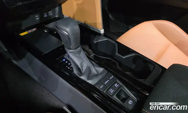 Toyota Camry 2025 2.5 автомат (гидро), миниатюра 12