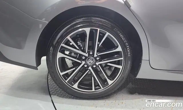 Toyota Camry 2025 2.5 автомат (гидро), миниатюра 5 Toyota Camry 2025 2.5 автомат (гидро), миниатюра 5