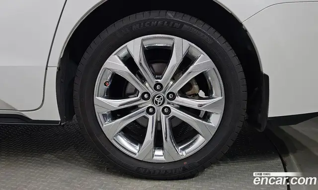 Toyota Sienna 2023 2.5 автомат (гидро), миниатюра 7 Toyota Sienna 2023 2.5 автомат (гидро), миниатюра 7