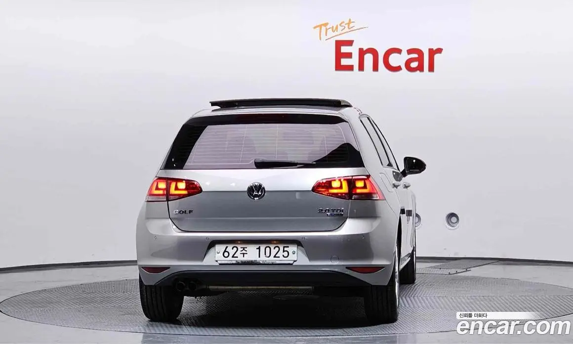 Volkswagen Golf 2014 2.0 автомат (гидро), фото 4 Volkswagen Golf 2014 2.0 автомат (гидро), фото 4