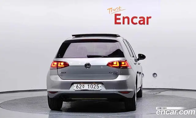 Volkswagen Golf 2014 2.0 автомат (гидро), миниатюра 4 Volkswagen Golf 2014 2.0 автомат (гидро), миниатюра 4