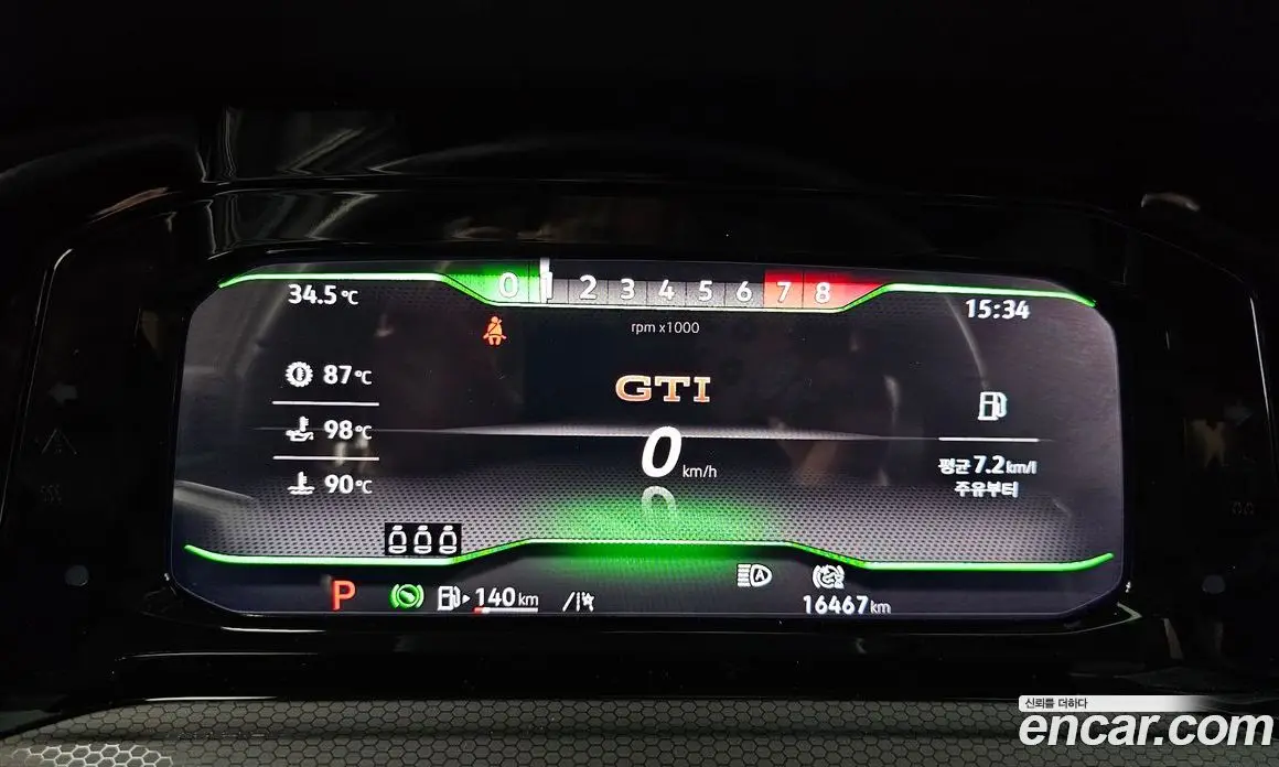 Volkswagen Golf 2024 2.0 автомат (гидро), фото 11
