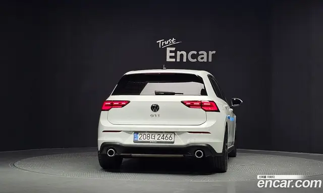 Volkswagen Golf 2024 2.0 автомат (гидро), миниатюра 4