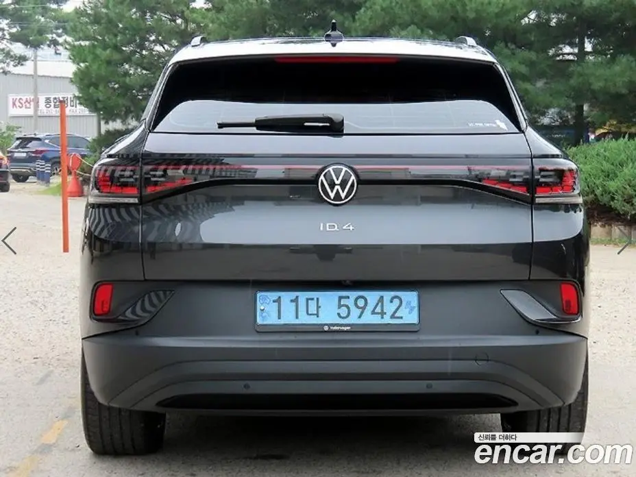 Volkswagen ID.4 2022 0.2 автомат (гидро), фото 4