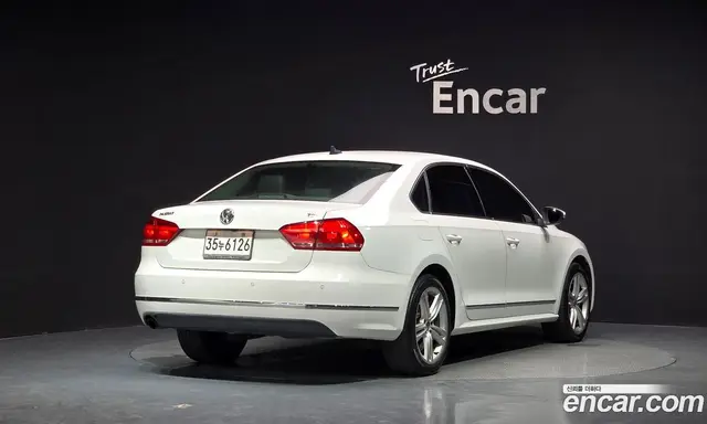 Volkswagen Passat 2013 2.0 автомат (гидро), миниатюра 2 Volkswagen Passat 2013 2.0 автомат (гидро), миниатюра 2