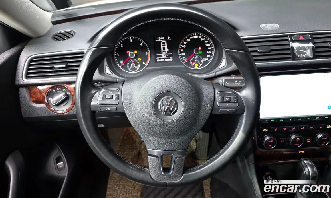 Volkswagen Passat 2013 2.0 автомат (гидро), фото 13 Volkswagen Passat 2013 2.0 автомат (гидро), фото 13