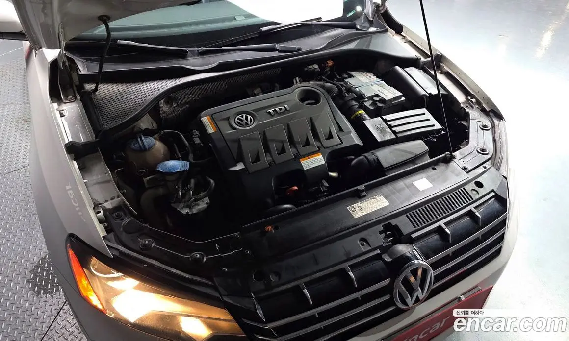 Volkswagen Passat 2013 2.0 автомат (гидро), фото 6 Volkswagen Passat 2013 2.0 автомат (гидро), фото 6