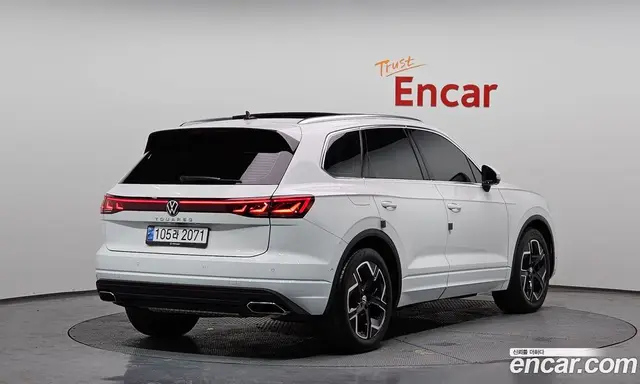 Volkswagen Touareg 2024 3.0 автомат (гидро), миниатюра 2 Volkswagen Touareg 2024 3.0 автомат (гидро), миниатюра 2