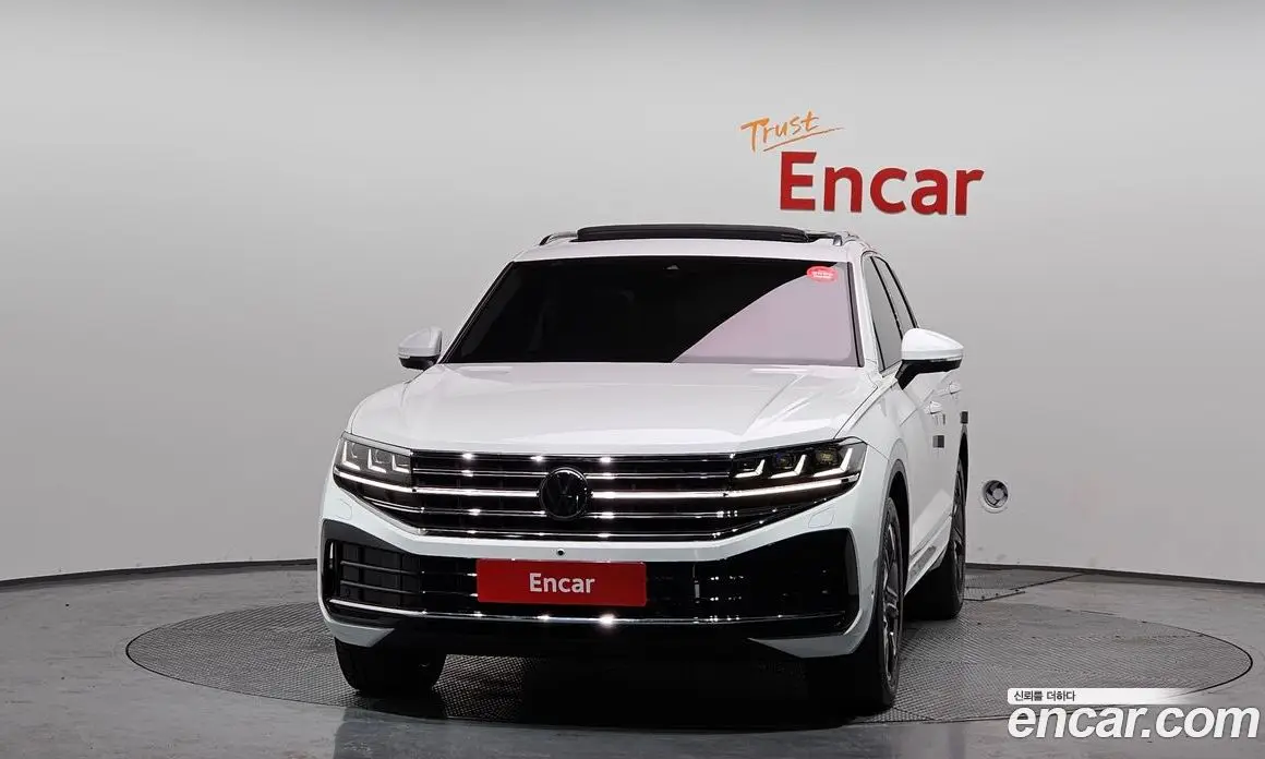 Volkswagen Touareg 2024 3.0 автомат (гидро), фото 3 Volkswagen Touareg 2024 3.0 автомат (гидро), фото 3