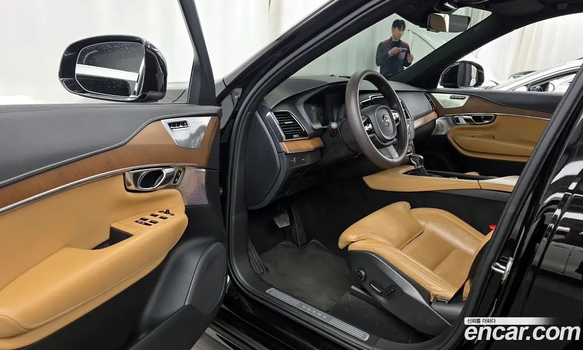 Volvo XC90 2019 2.0 автомат (гидро), фото 13 Volvo XC90 2019 2.0 автомат (гидро), фото 13