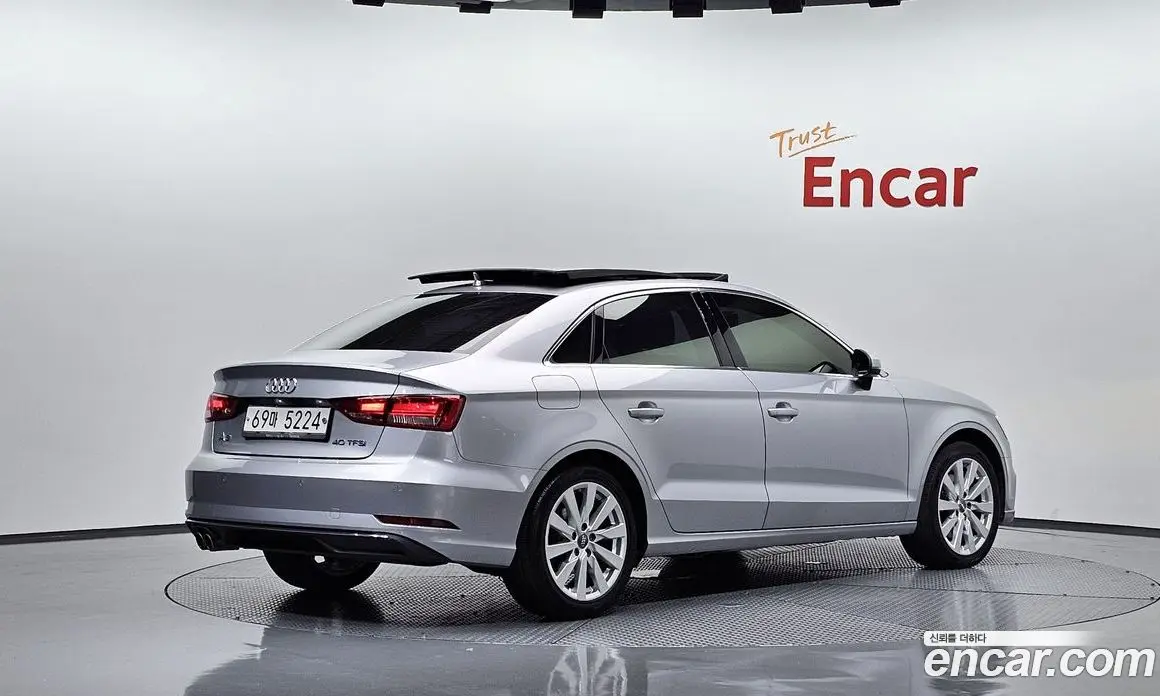 Audi A3 2018 2.0 автомат (гидро), фото 1 Audi A3 2018 2.0 автомат (гидро), фото 1