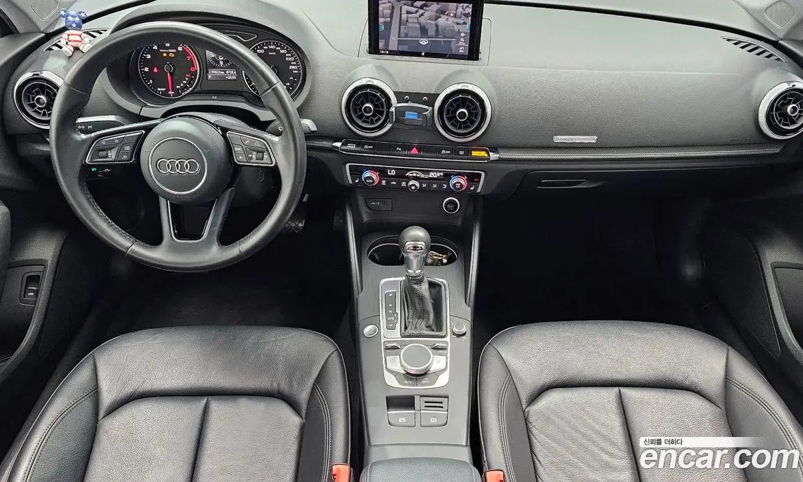 Audi A3 2018 2.0 автомат (гидро), фото 9 Audi A3 2018 2.0 автомат (гидро), фото 9