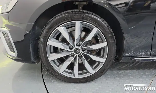 Audi A4 2023 2.0 автомат (гидро), миниатюра 5 Audi A4 2023 2.0 автомат (гидро), миниатюра 5